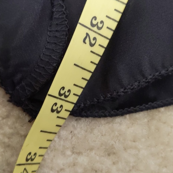 .Summer ClearanceUnique blushing pink tank( free w/ 54.00 purchase - Picture 8 of 8